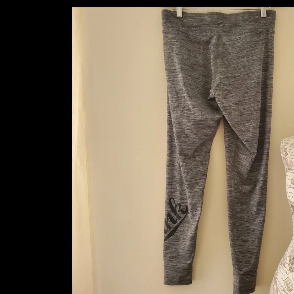 PINK Victoria's Secret Gray Leggings - Picture 7 of 8